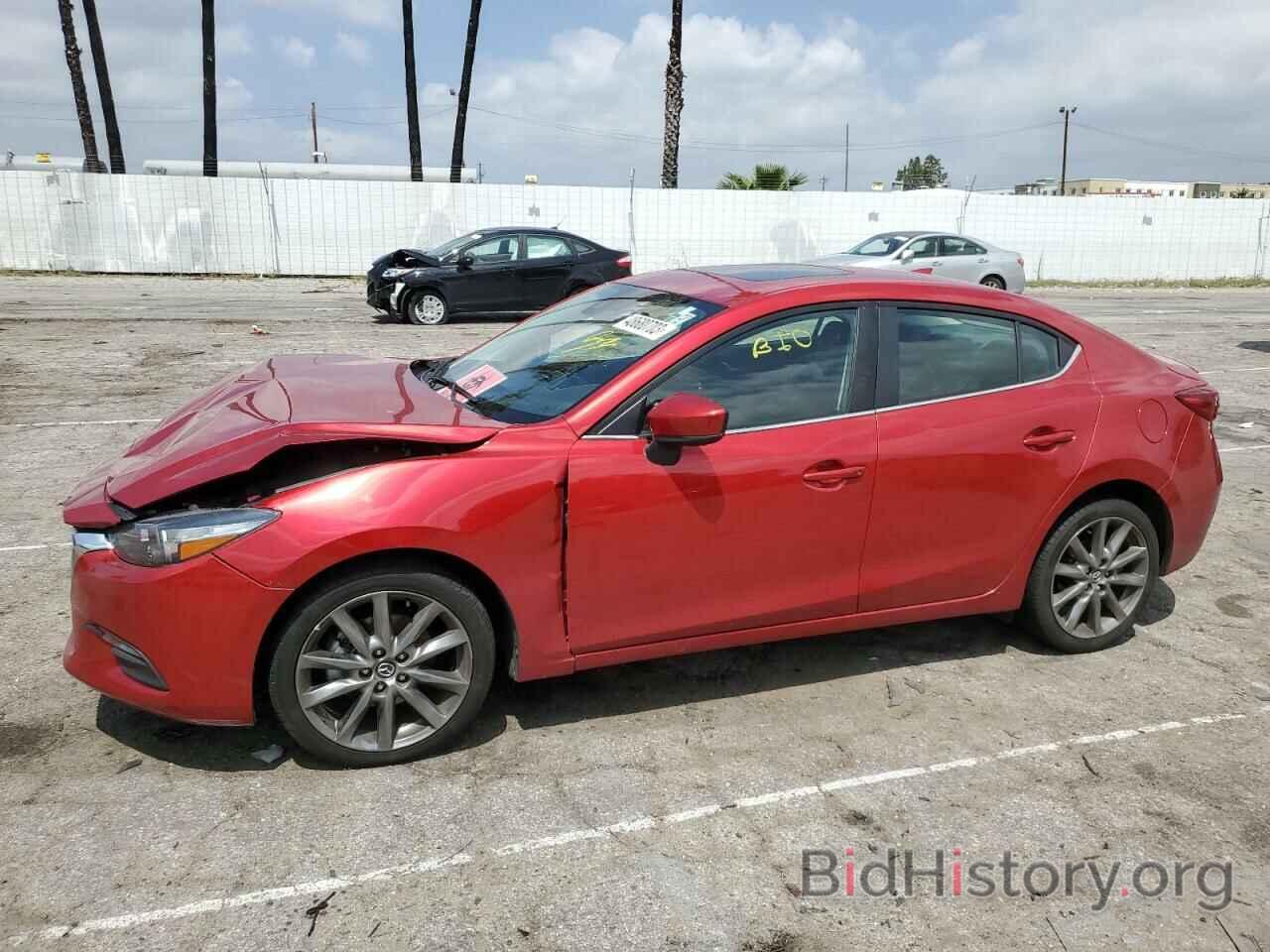 Photo 3MZBN1V37JM173321 - MAZDA 3 2018