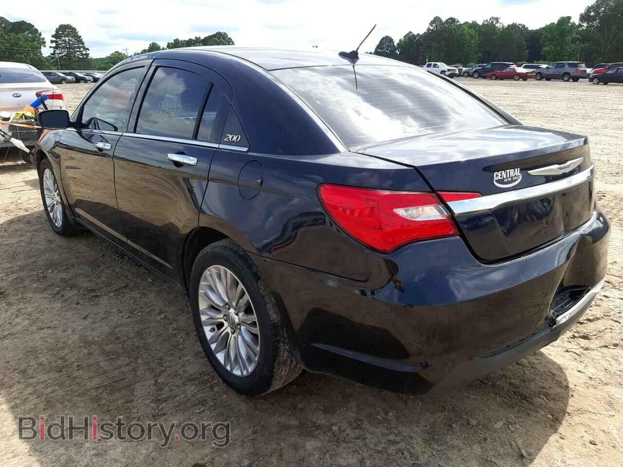 2011 CHRYSLER 200 - VIN: 1C3BC2FB1BN533232 - Photo 3