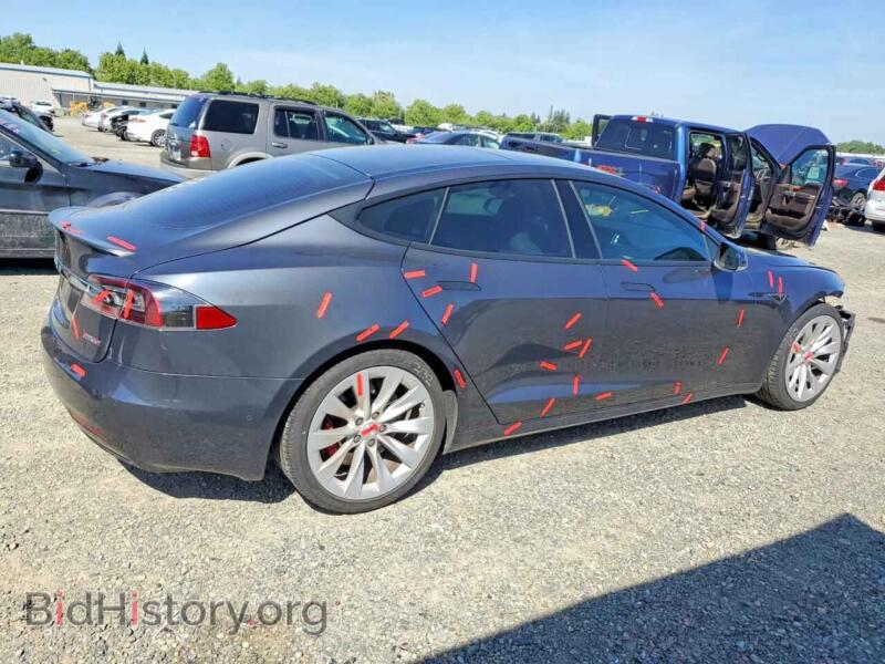 2016 Tesla MODEL S (VIN 5YJSA1E43GF155015) — фото 3 из 12