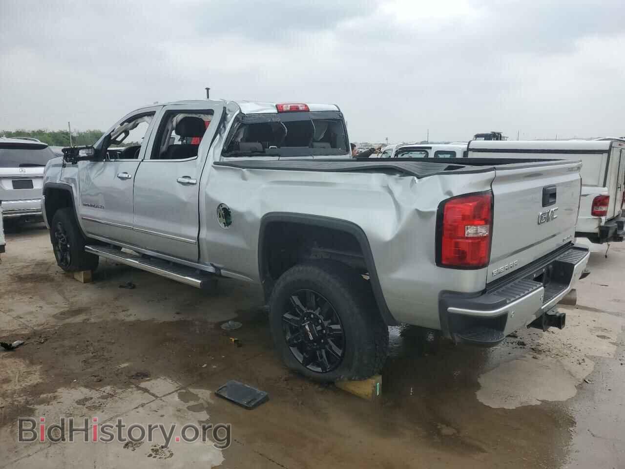 2019 GMC SIERRA - VIN: 1GT12SEY4KF163677 - Фото 2