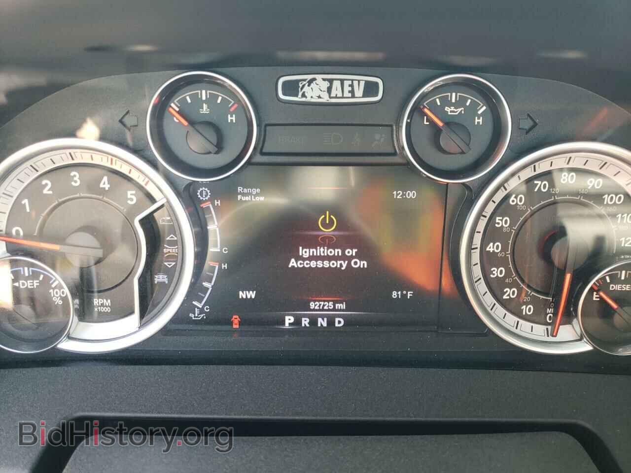 2017 RAM 2500 - VIN: 3C6UR5FLXHG583598 - Фото 9