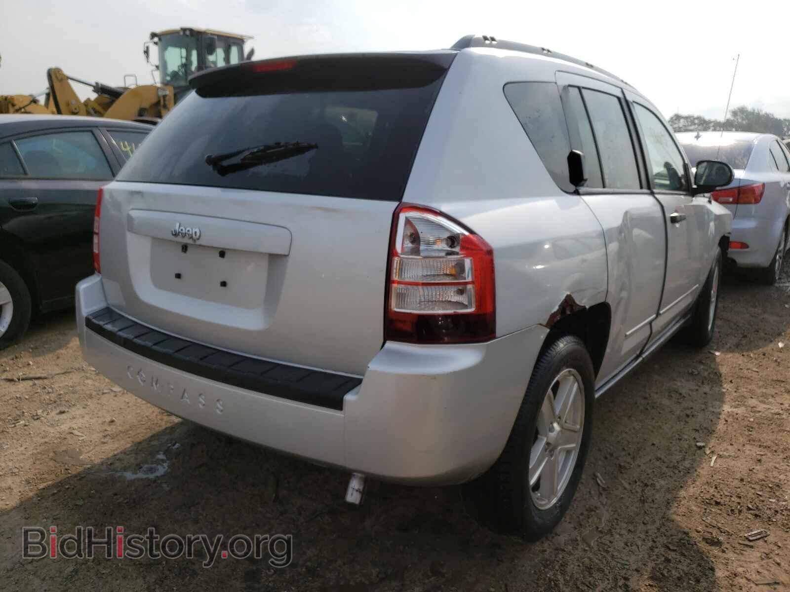 2008 JEEP COMPASS - VIN: 1J8FT47W18D565650 - Фото 4