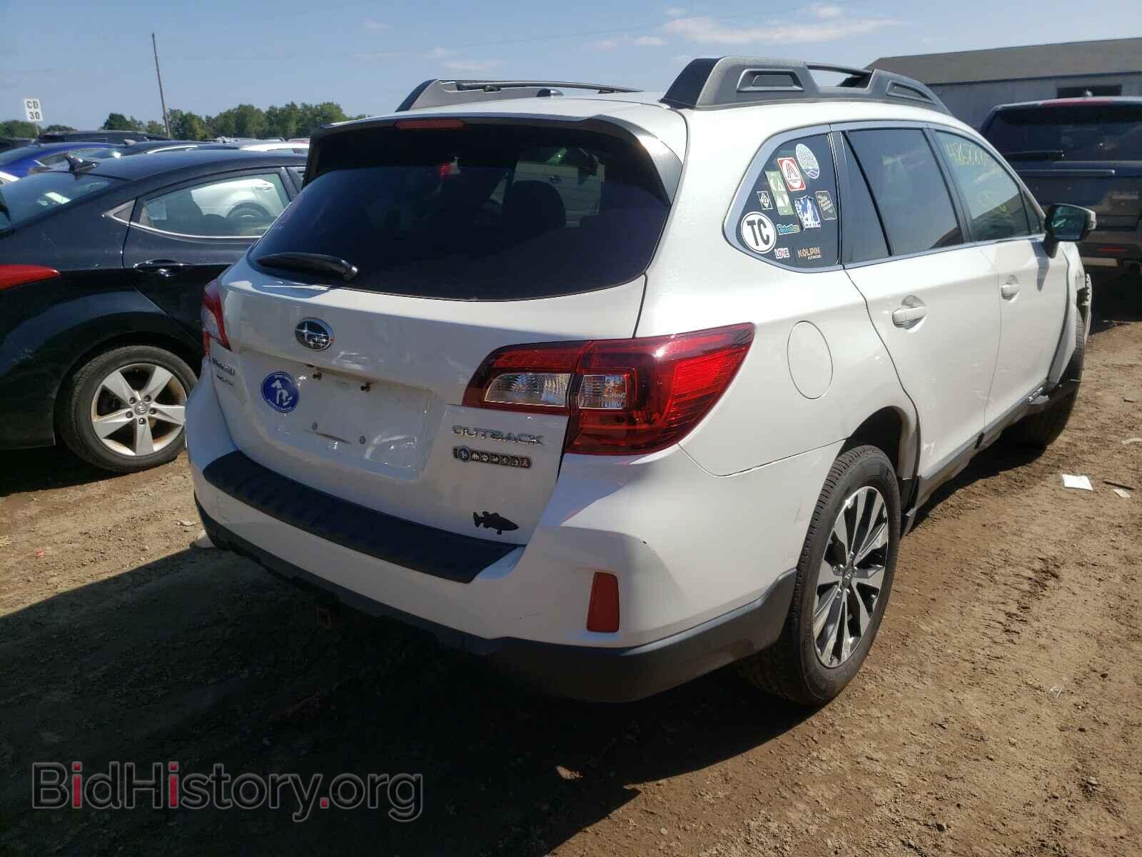 2015 SUBARU OUTBACK - VIN: 4S4BSBNC4F3337372 - Photo 4