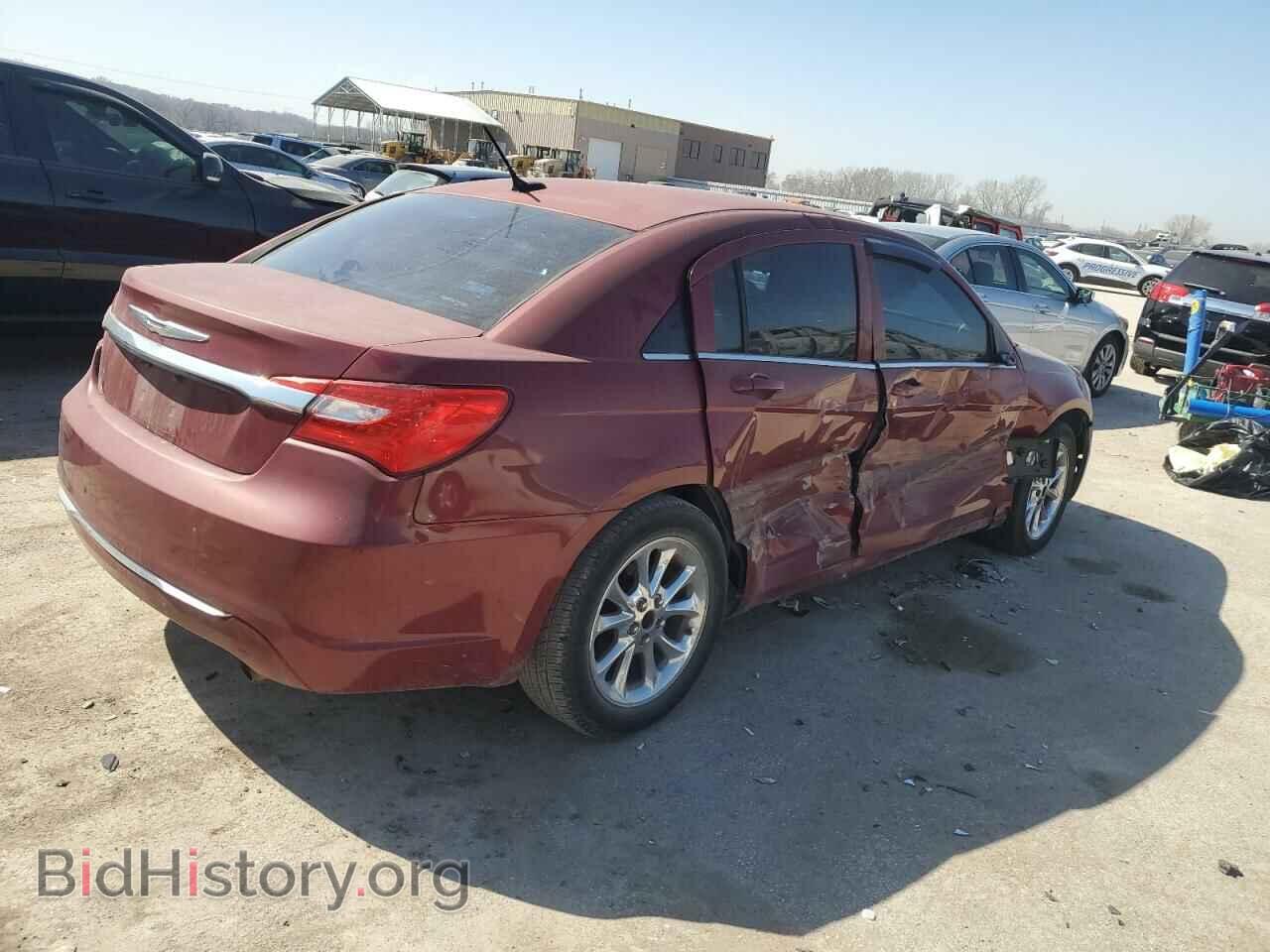 2012 CHRYSLER 200 - VIN: 1C3CCBAB2CN117509 - Фото 3