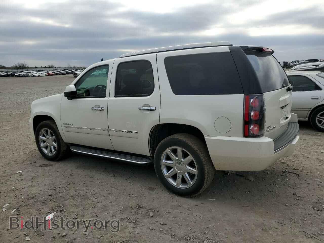 2014 GMC YUKON - VIN: 1GKS2EEFXER164621 - Фото 2