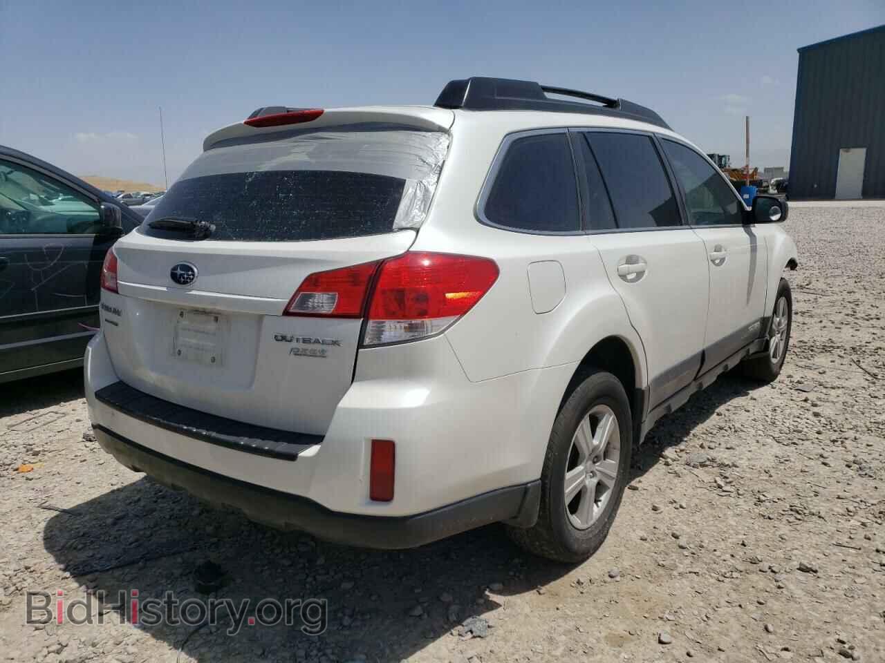 2010 SUBARU OUTBACK - VIN: 4S4BRBAC5A3349072 - Photo 4