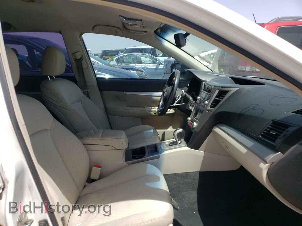 2010 SUBARU OUTBACK - VIN: 4S4BRBAC5A3349072 - Photo 5