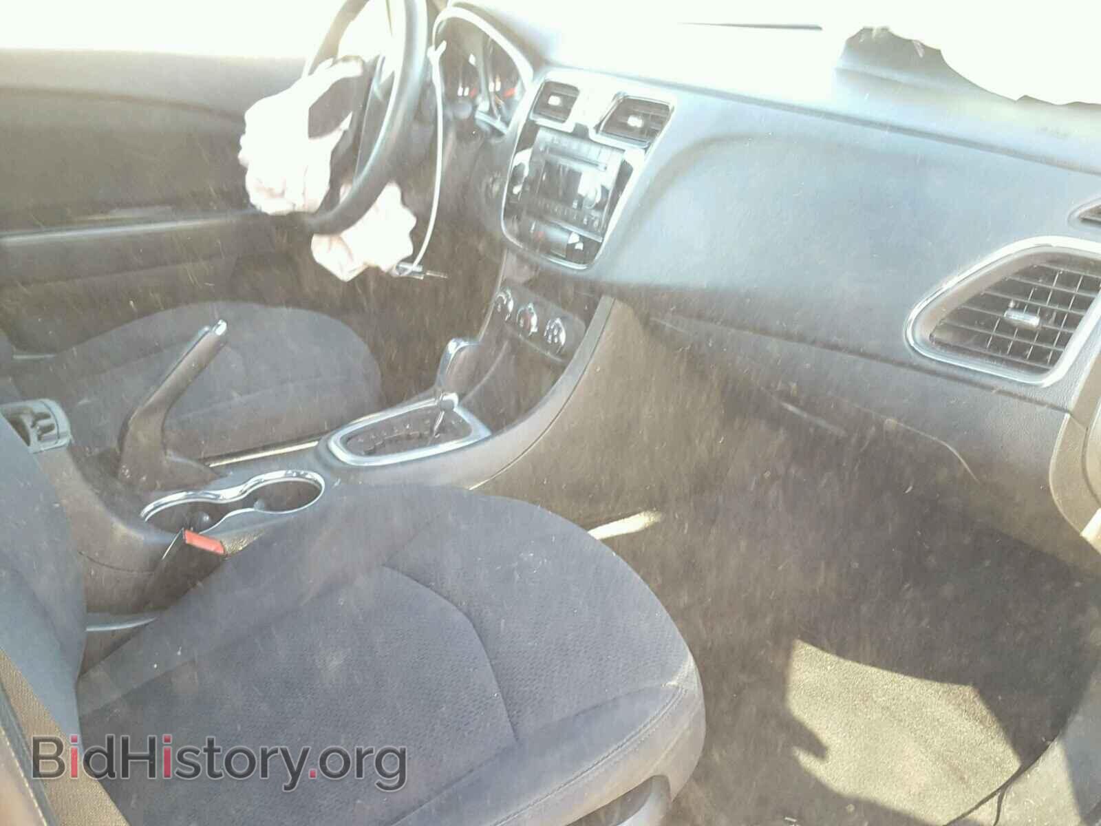 2012 CHRYSLER 200 - VIN: 1C3CCBAB3CN212712 - Фото 5