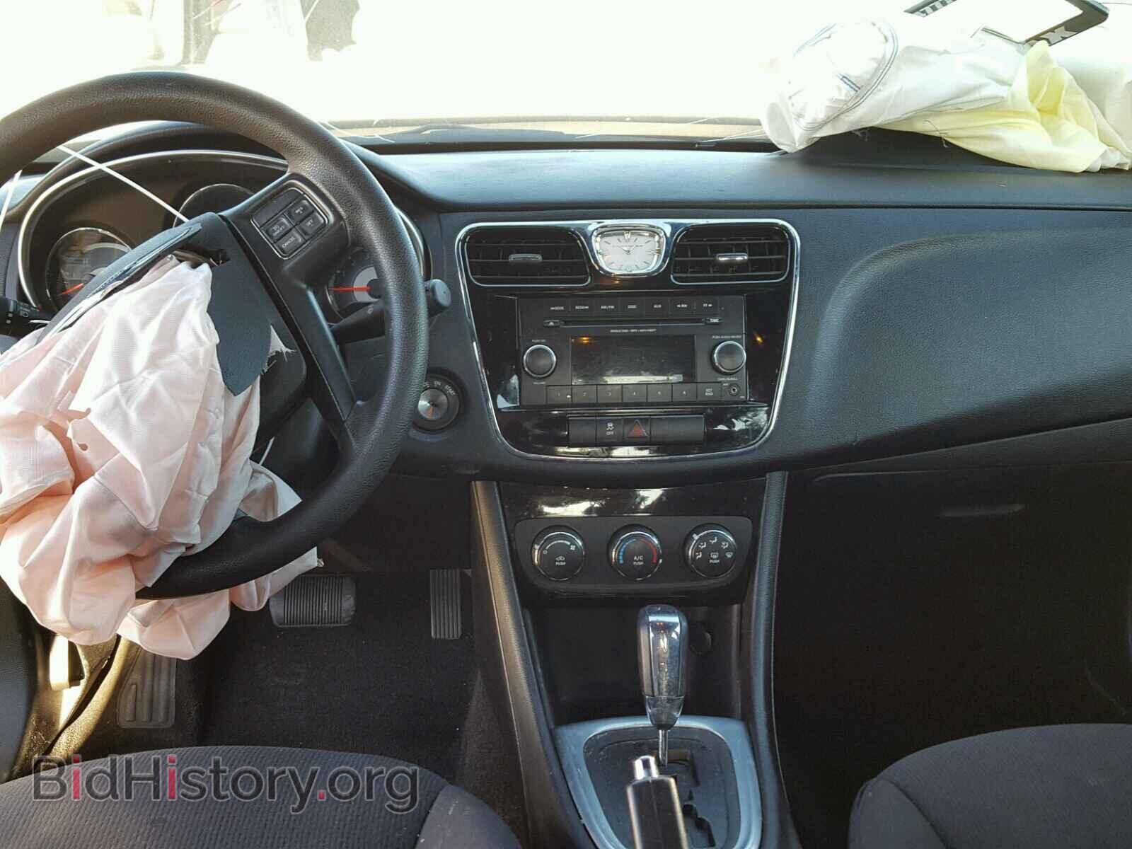 2012 CHRYSLER 200 - VIN: 1C3CCBAB3CN212712 - Фото 9