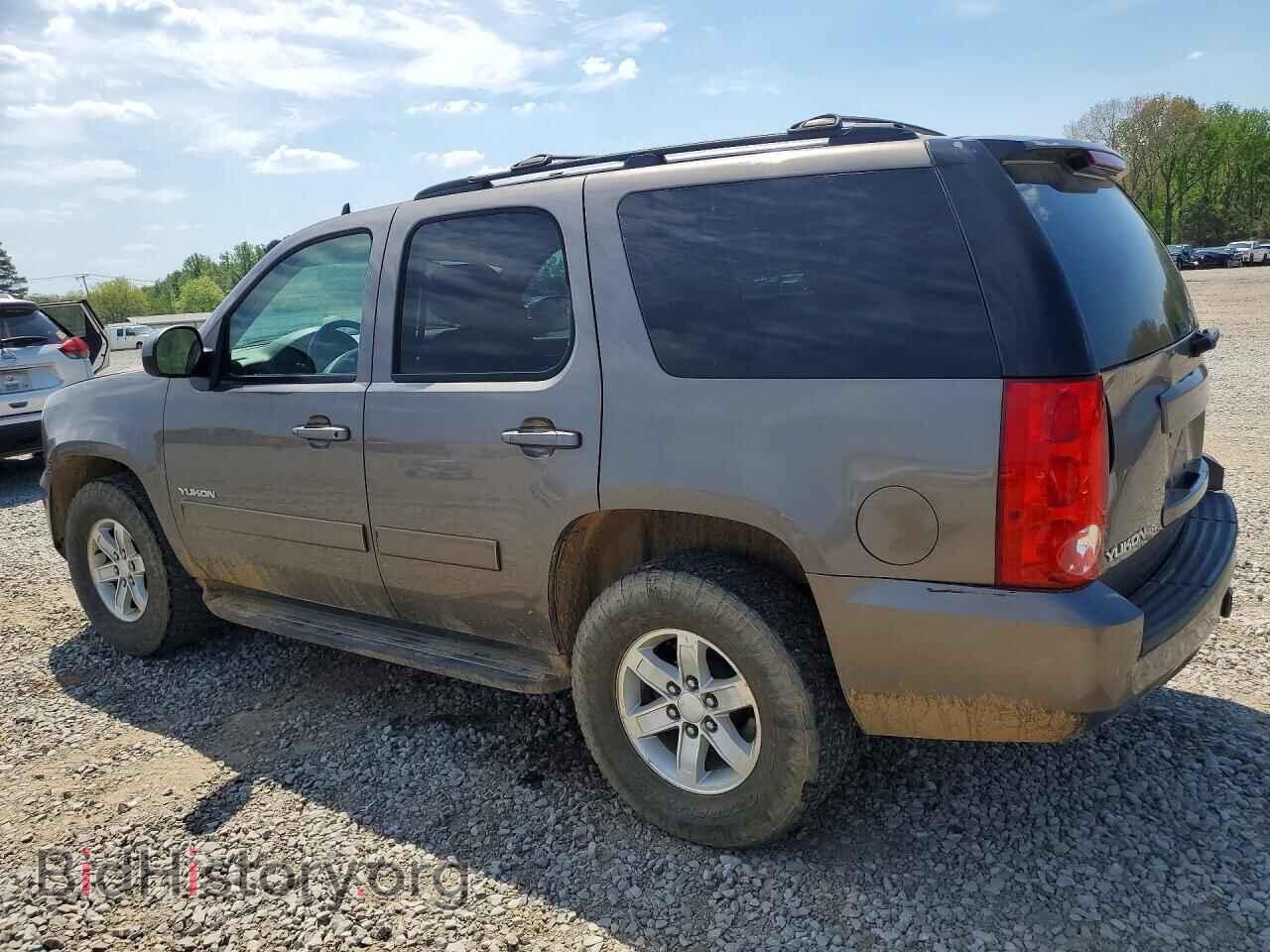 2013 GMC YUKON - VIN: 1GKS1AE04DR224026 - Photo 2