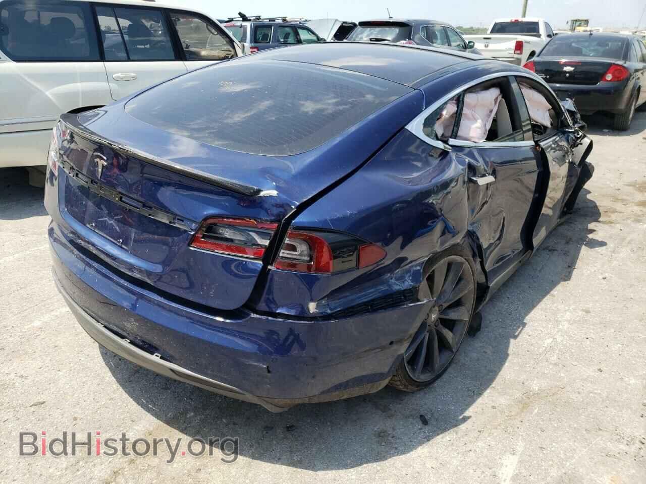 2015 TESLA MODEL S - VIN: 5YJSA1H2XFF087272 - Photo 4