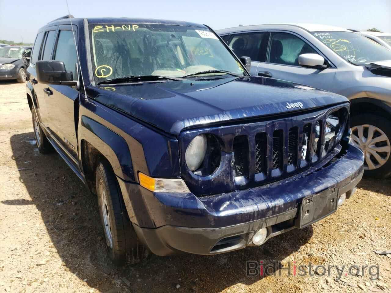 Photo 1C4NJPBA0DD122065 - JEEP PATRIOT 2013