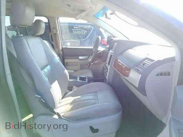 2008 CHRYSLER MINIVAN - VIN: 2A8HR54P18R770473 - Фото 5
