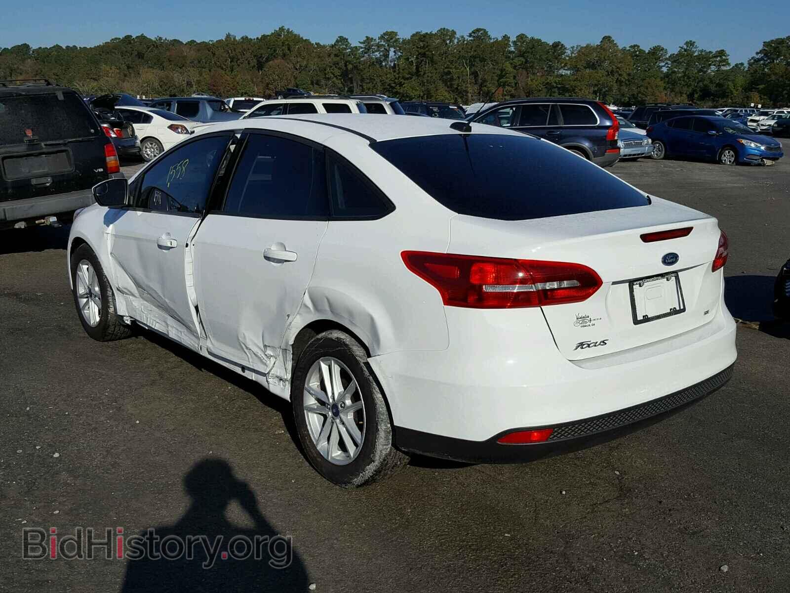 2017 FORD FOCUS - VIN: 1FADP3F23HL302115 - Photo 3