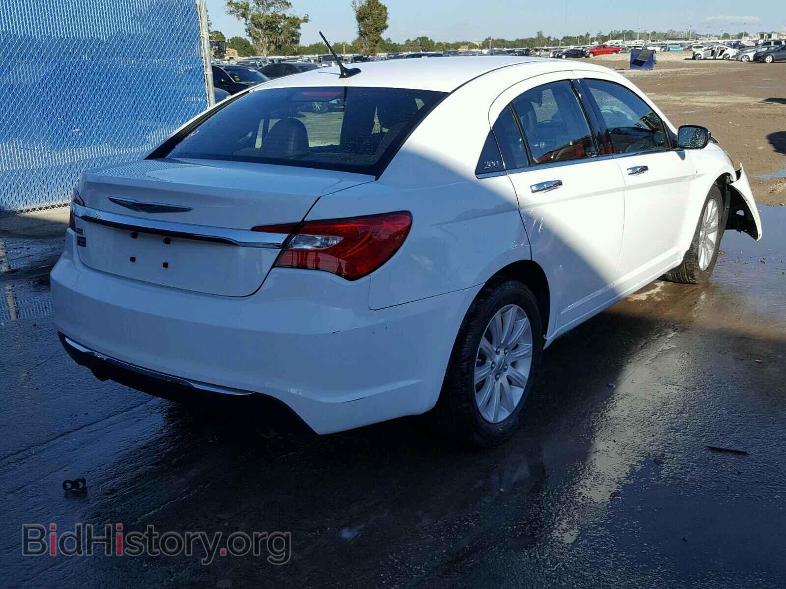 2013 CHRYSLER 200 - VIN: 1C3CCBCG8DN559737 - Фото 4