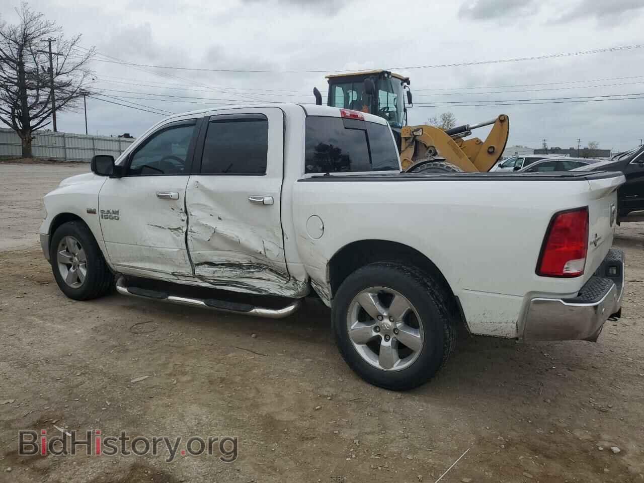 2017 RAM 1500 - VIN: 3C6RR6LT8HG768989 - Фото 2
