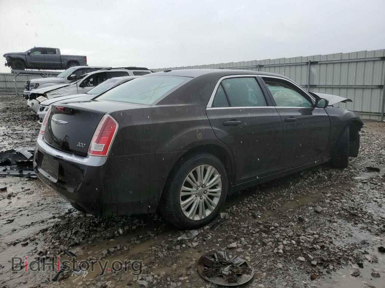 2013 CHRYSLER 300 - VIN: 2C3CCARG5DH710141 - Фото 3