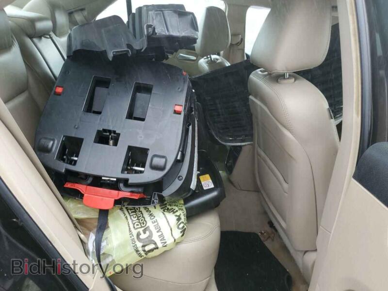 2013 Chrysler 300 (VIN 2C3CCARG5DH710141) — photo 10 of 12