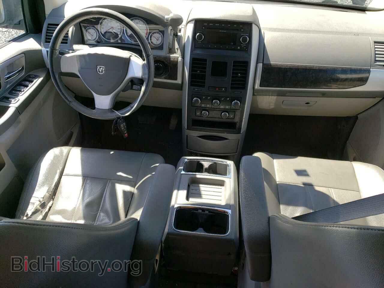 2010 DODGE CARAVAN - VIN: 2D4RN4DX5AR452513 - Фото 8