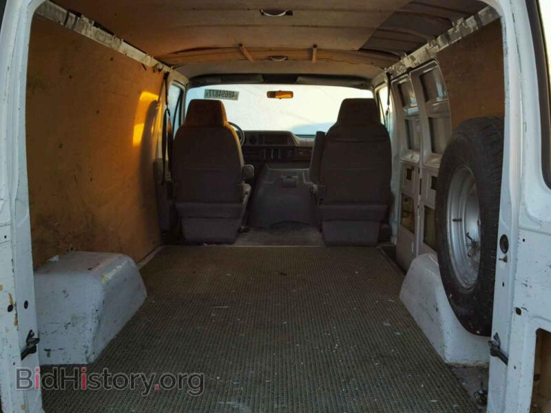 1997 Dodge RAM VAN (VIN 2B7HB11X7VK563342) — photo 9 of 10