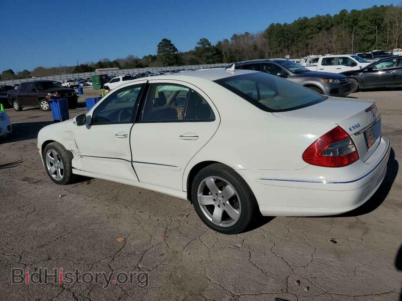 2007 MERCEDES-BENZ E-CLASS - VIN: WDBUF72X37B021084 - Фото 2