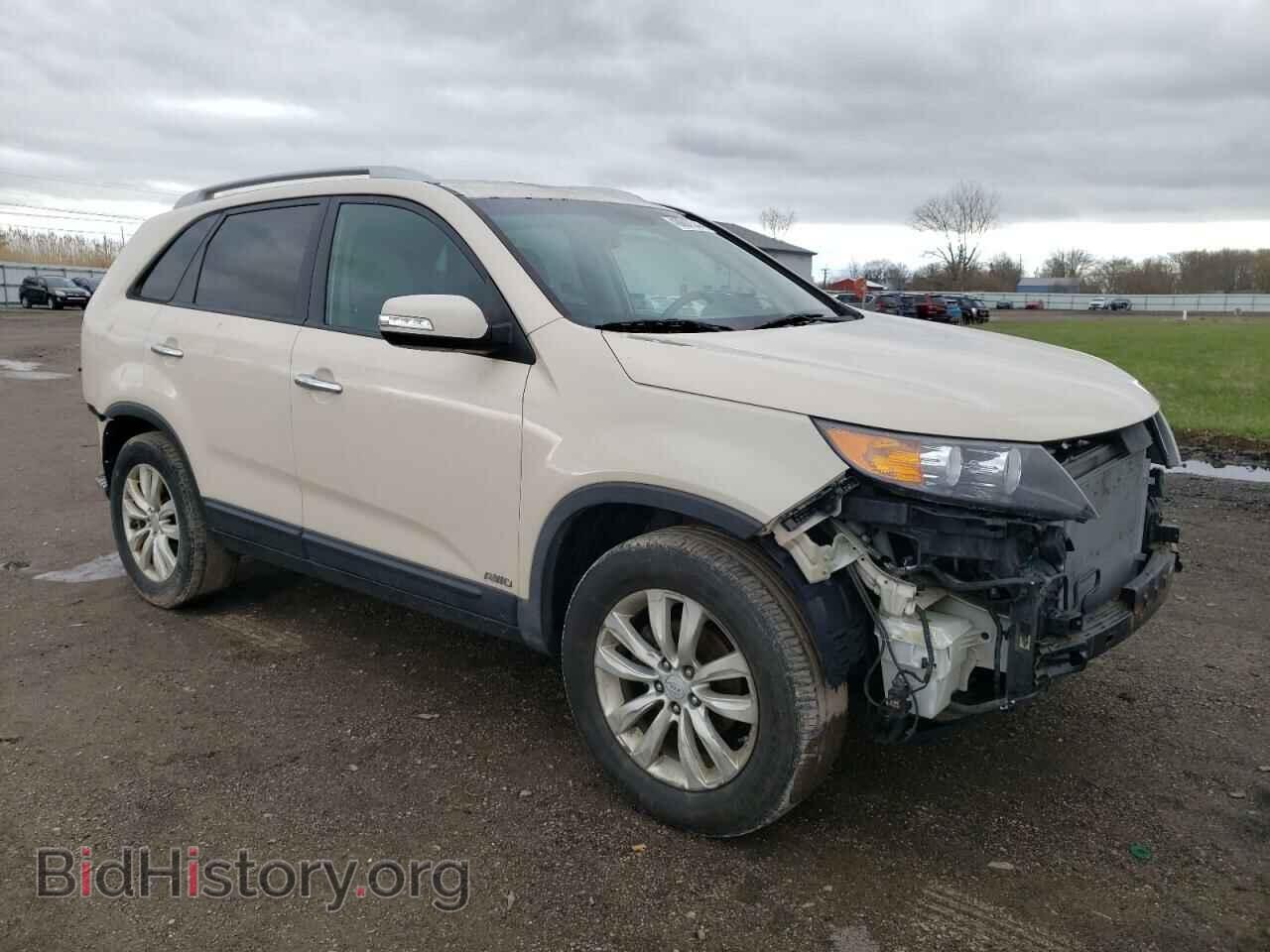 2011 KIA SORENTO - VIN: 5XYKTDA23BG091012 - Фото 4