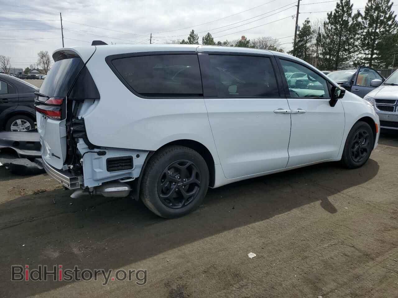 2023 CHRYSLER PACIFICA - VIN: 2C4RC1S76PR589098 - Фото 3