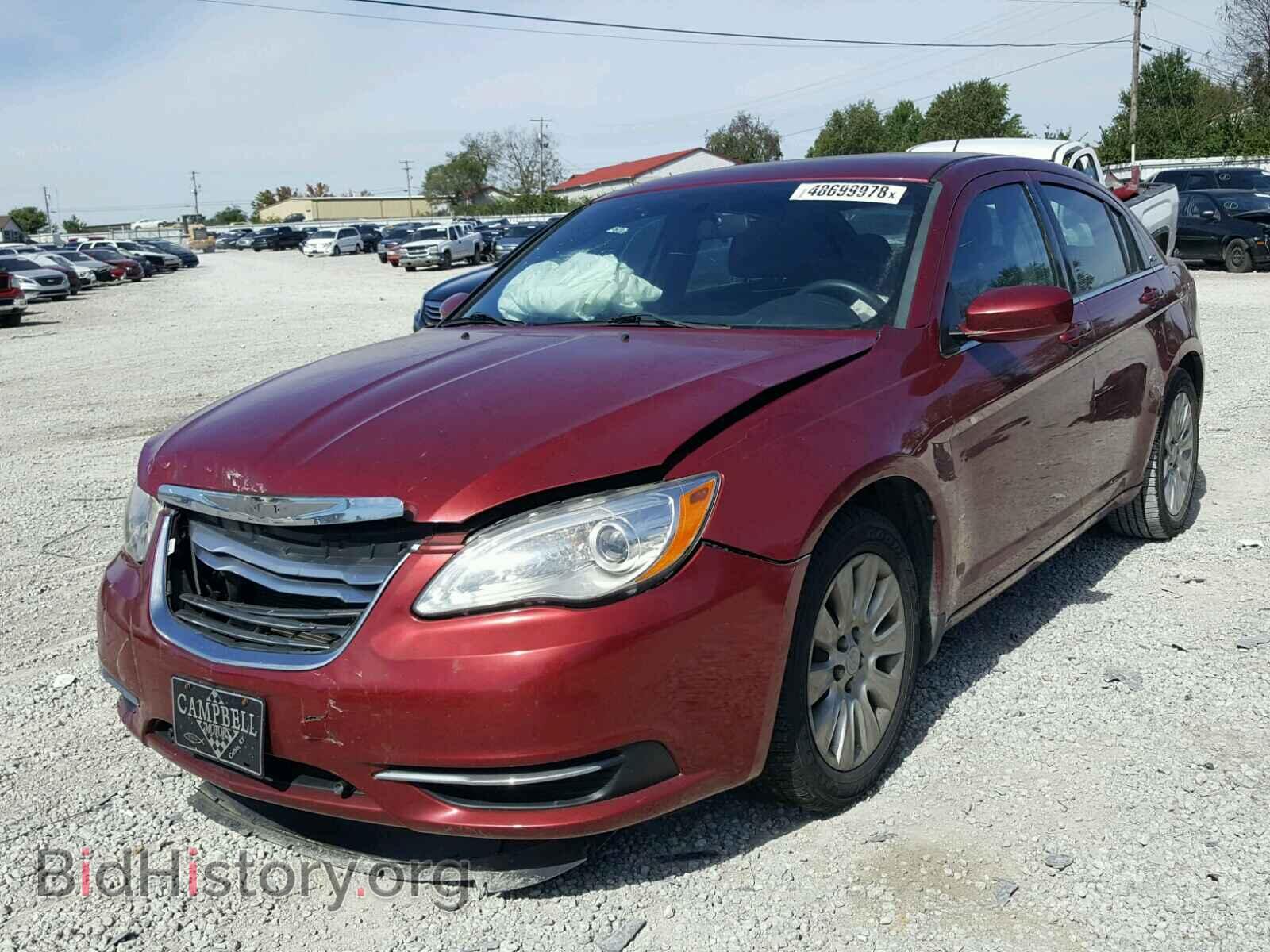 2013 CHRYSLER 200 - VIN: 1C3CCBAB8DN641796 - Фото 2