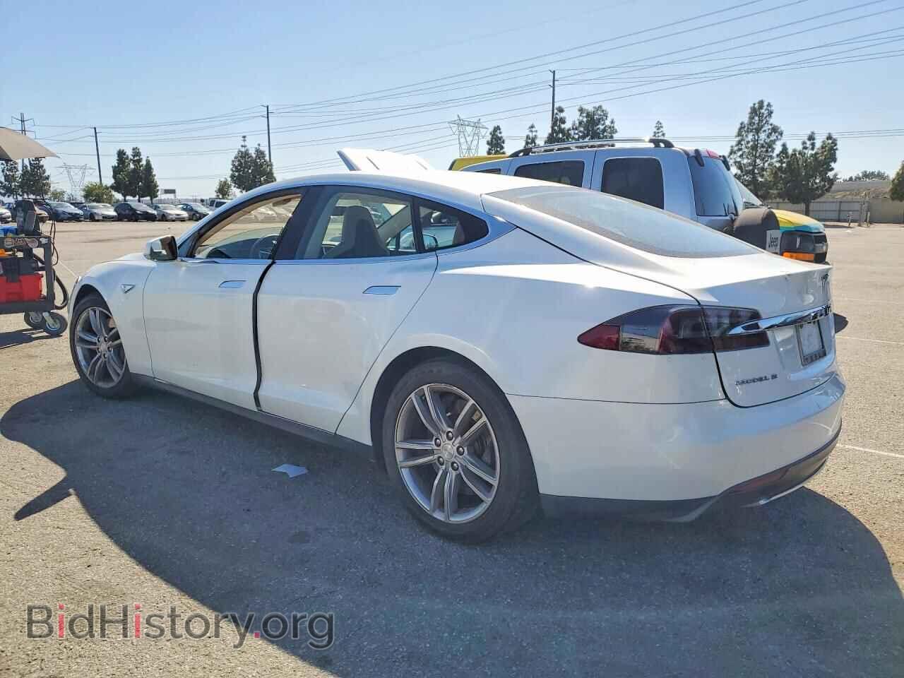 2013 TESLA MODEL S - VIN: 5YJSA1BG5DFP09844 - Photo 2