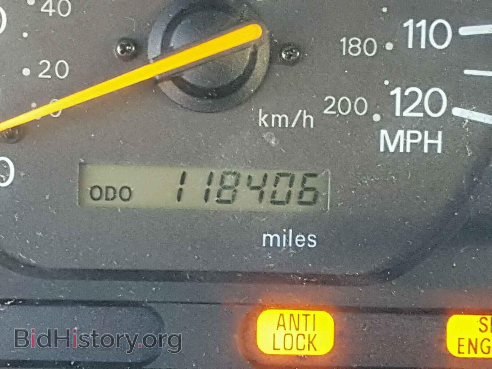 2001 MITSUBISHI GALANT - VIN: 4A3AA46H71E028580 - Фото 8