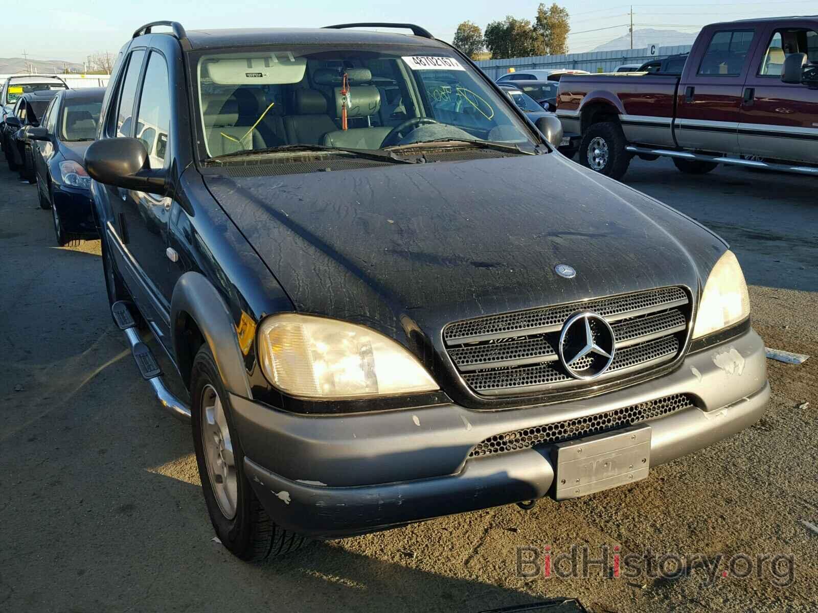 Photo 4JGAB54E3XA089905 - MERCEDES-BENZ ML 320 1999