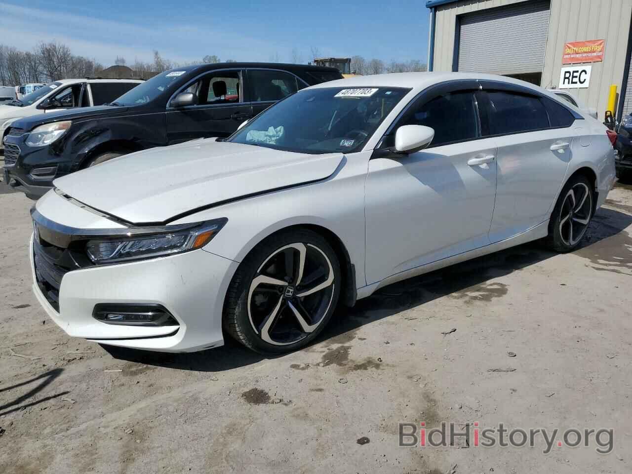 Photo 1HGCV1F35JA042764 - HONDA ACCORD 2018