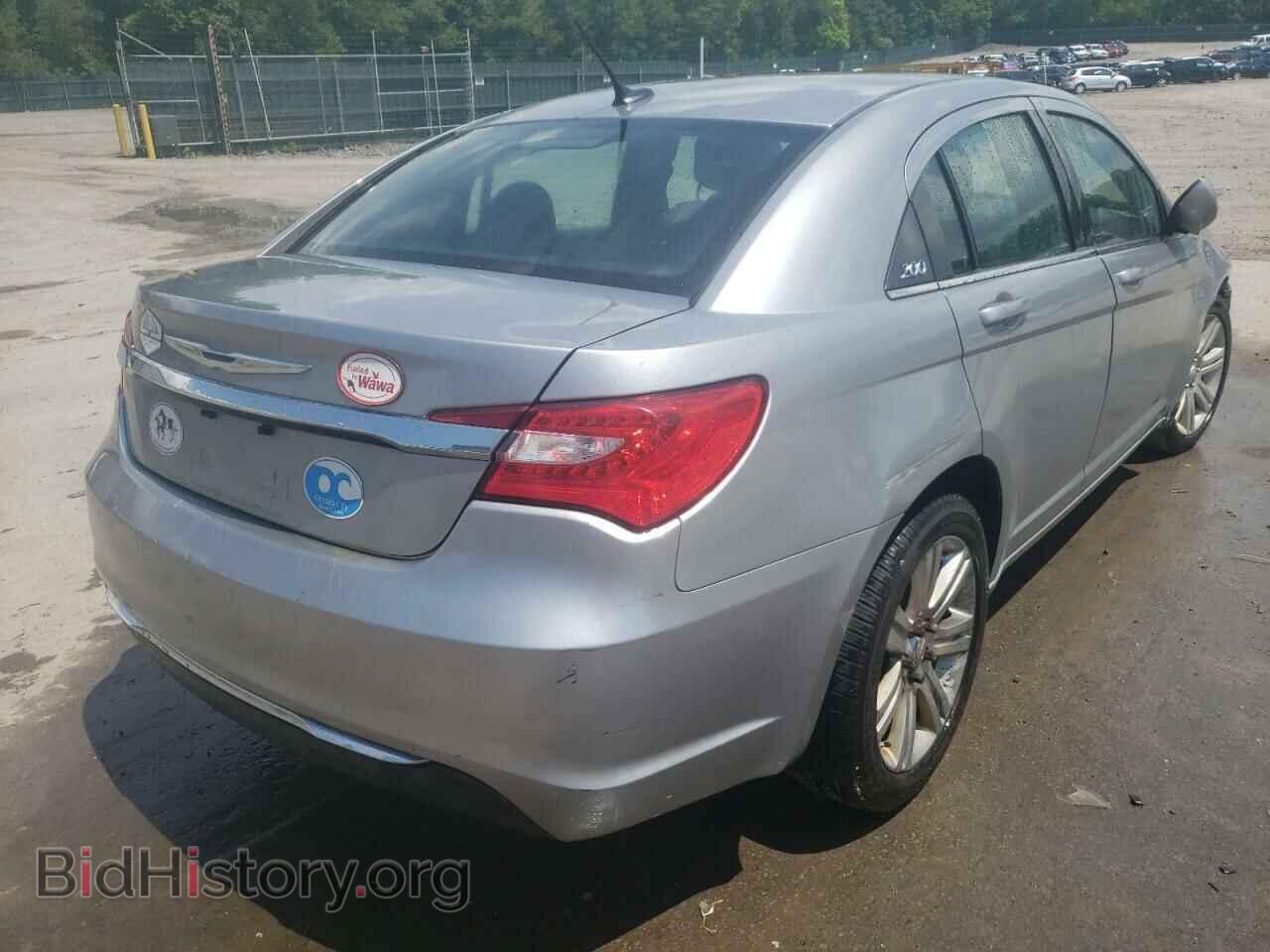 2013 CHRYSLER 200 - VIN: 1C3CCBBB2DN597941 - Photo 4