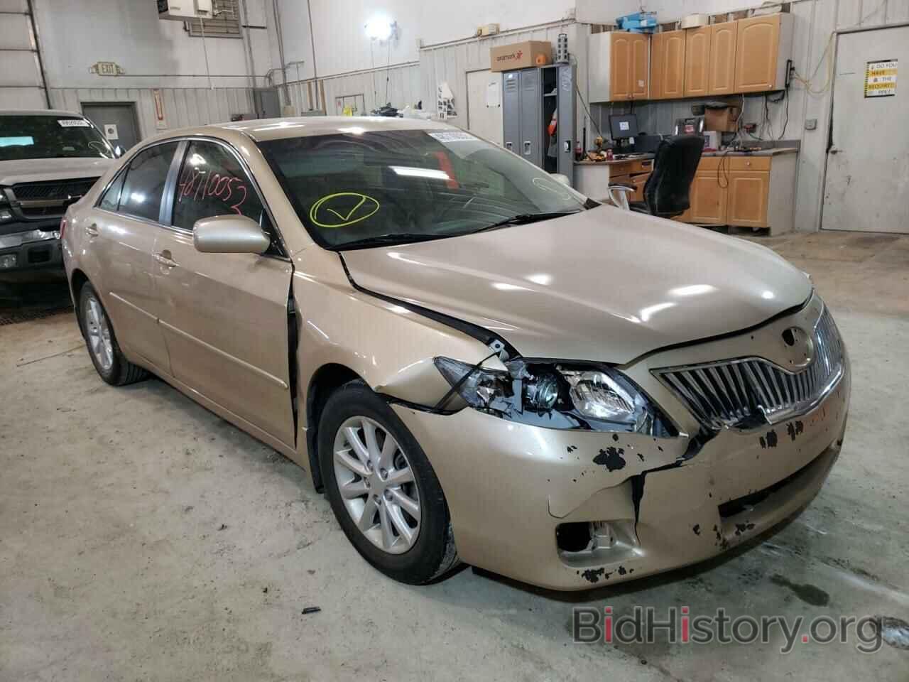 Photo 4T4BF3EK9AR028541 - TOYOTA CAMRY 2010