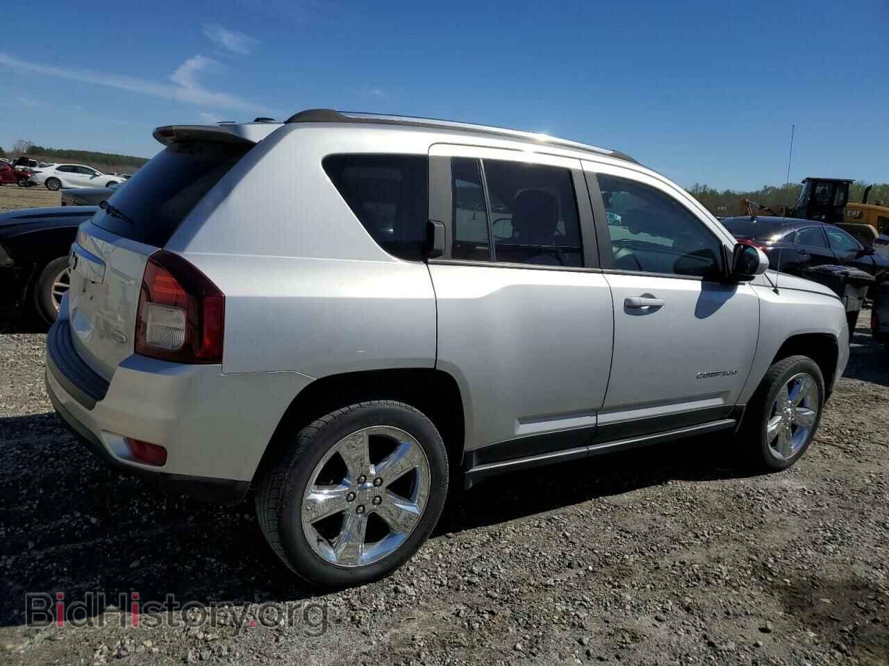 2014 JEEP COMPASS - VIN: 1C4NJDEB7ED620235 - Photo 3
