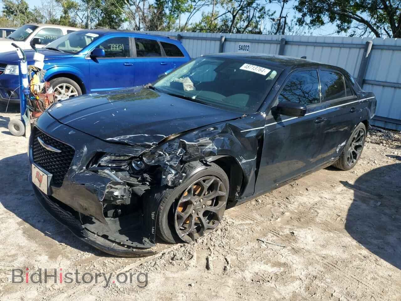 Фотография 2C3CCAAG5KH745898 - CHRYSLER 300 2019
