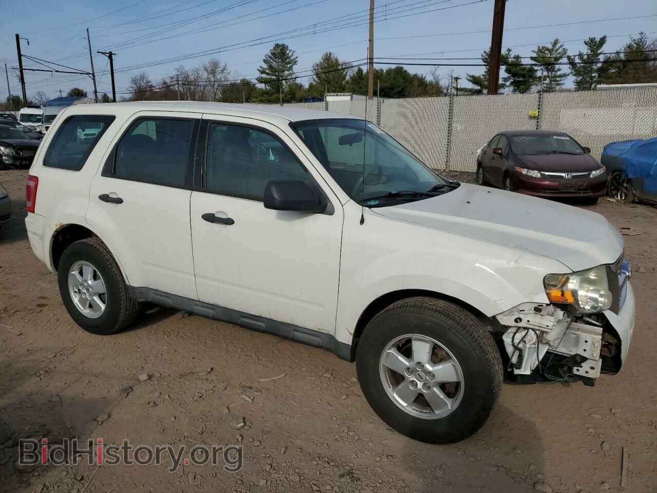 2010 FORD ESCAPE - VIN: 1FMCU0C74AKB93944 - Фото 4
