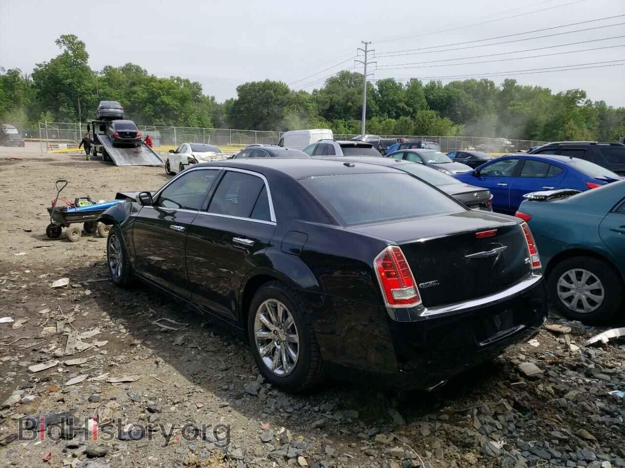2013 CHRYSLER 300 - VIN: 2C3CCAET3DH657409 - Фото 3