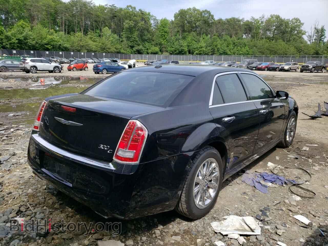 2013 CHRYSLER 300 - VIN: 2C3CCAET3DH657409 - Фото 4