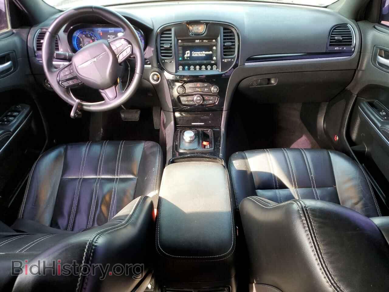 2017 CHRYSLER 300 - VIN: 2C3CCAGG6HH553311 - Фото 8