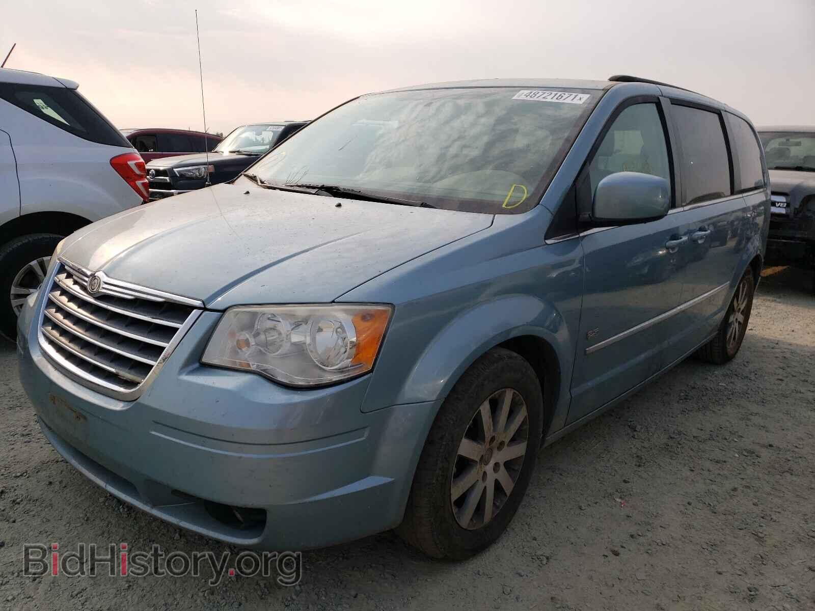2009 CHRYSLER MINIVAN - VIN: 2A8HR54169R631663 - Photo 2