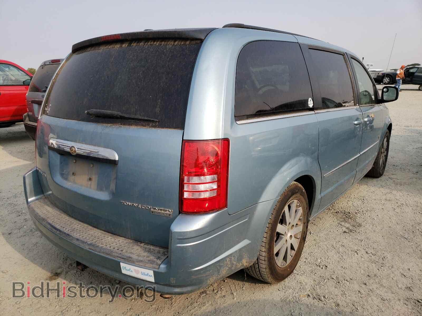 2009 CHRYSLER MINIVAN - VIN: 2A8HR54169R631663 - Photo 4