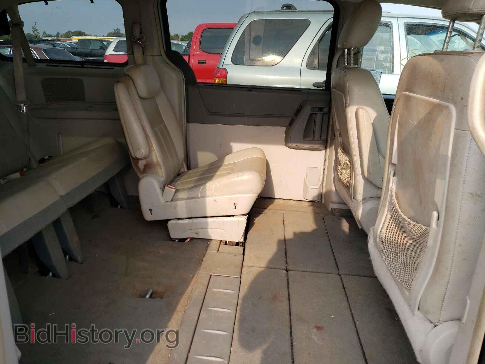 2009 CHRYSLER MINIVAN - VIN: 2A8HR54169R631663 - Photo 6