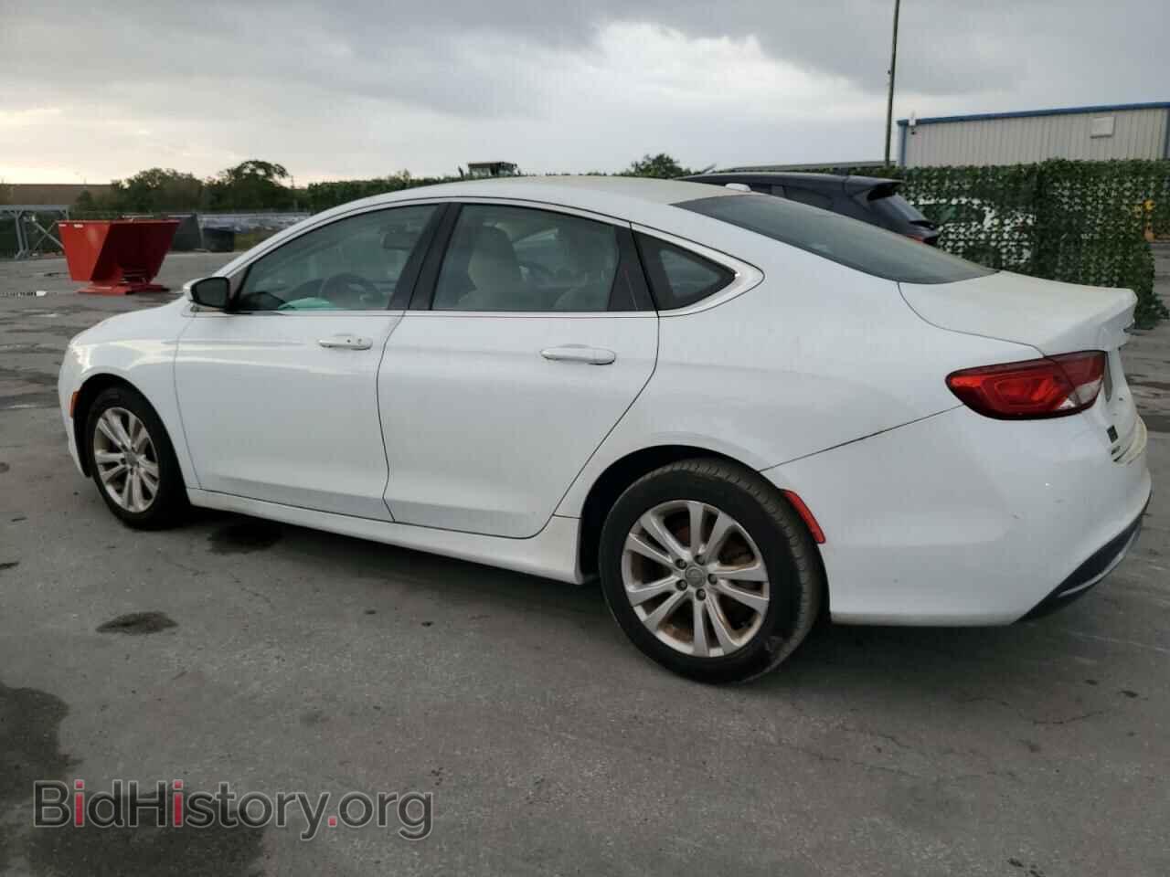 2015 CHRYSLER 200 - VIN: 1C3CCCAB8FN666058 - Фото 2