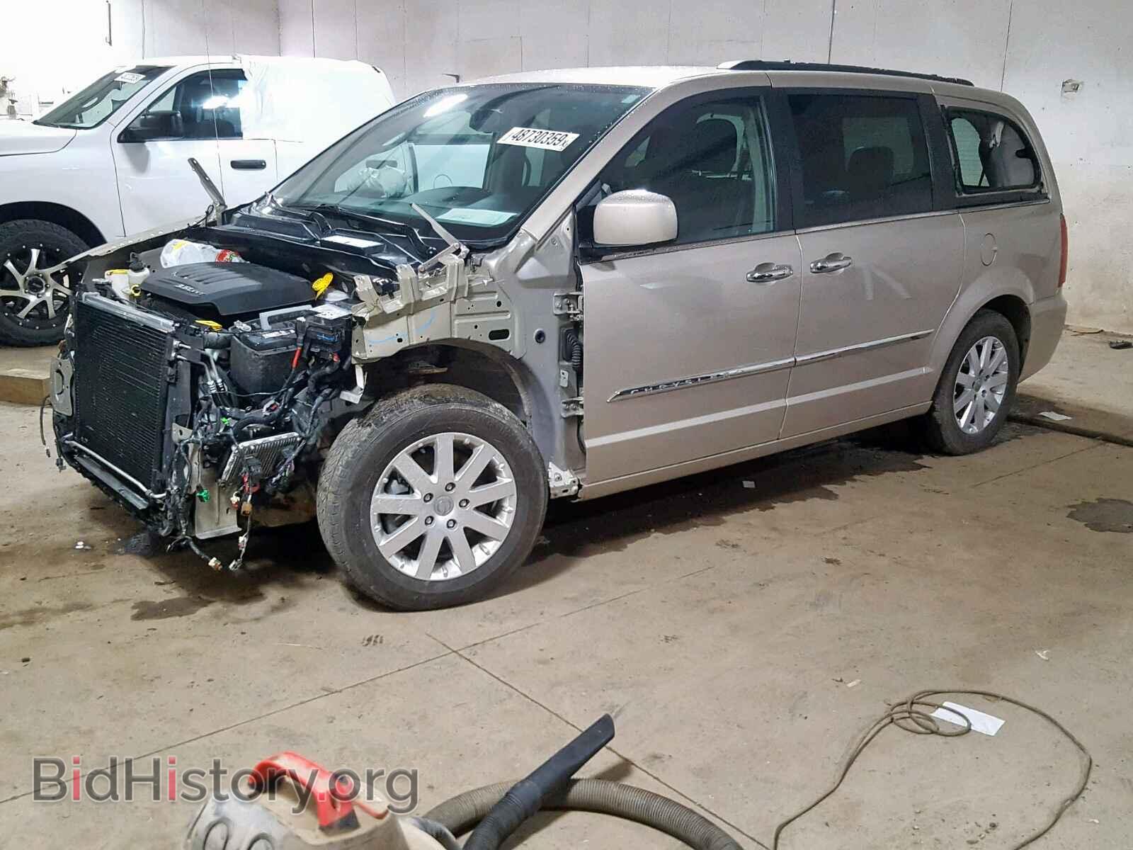 2016 CHRYSLER TOWN & COU - VIN: 2C4RC1BG2GR135446 - Фото 2