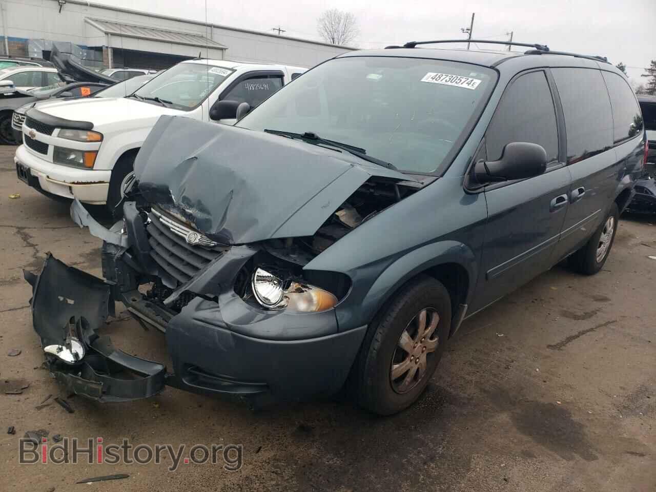 Фотография 1A4GP44R26B637330 - CHRYSLER MINIVAN 2006