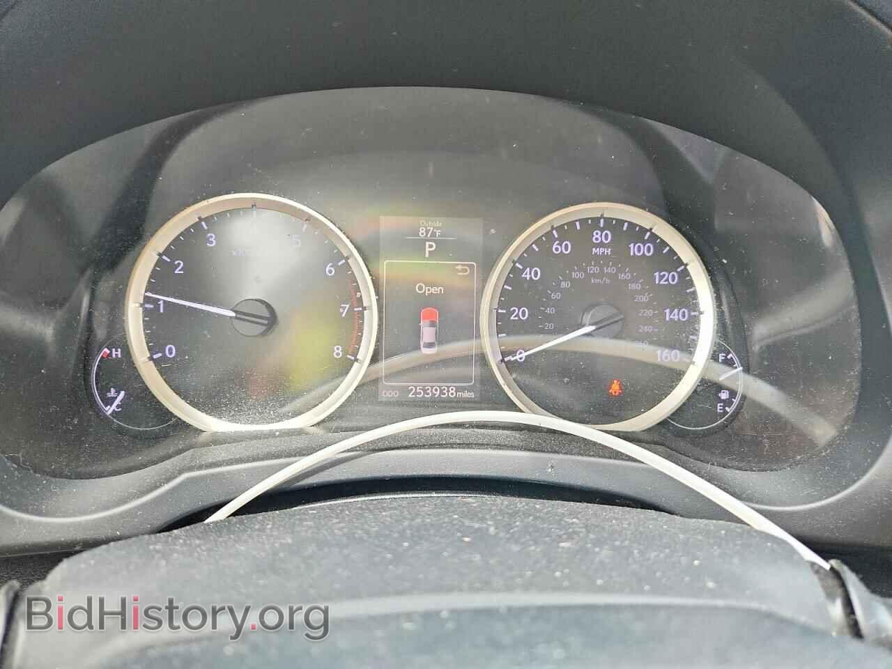 2014 LEXUS IS - VIN: JTHBE1D26E5005482 - Photo 9