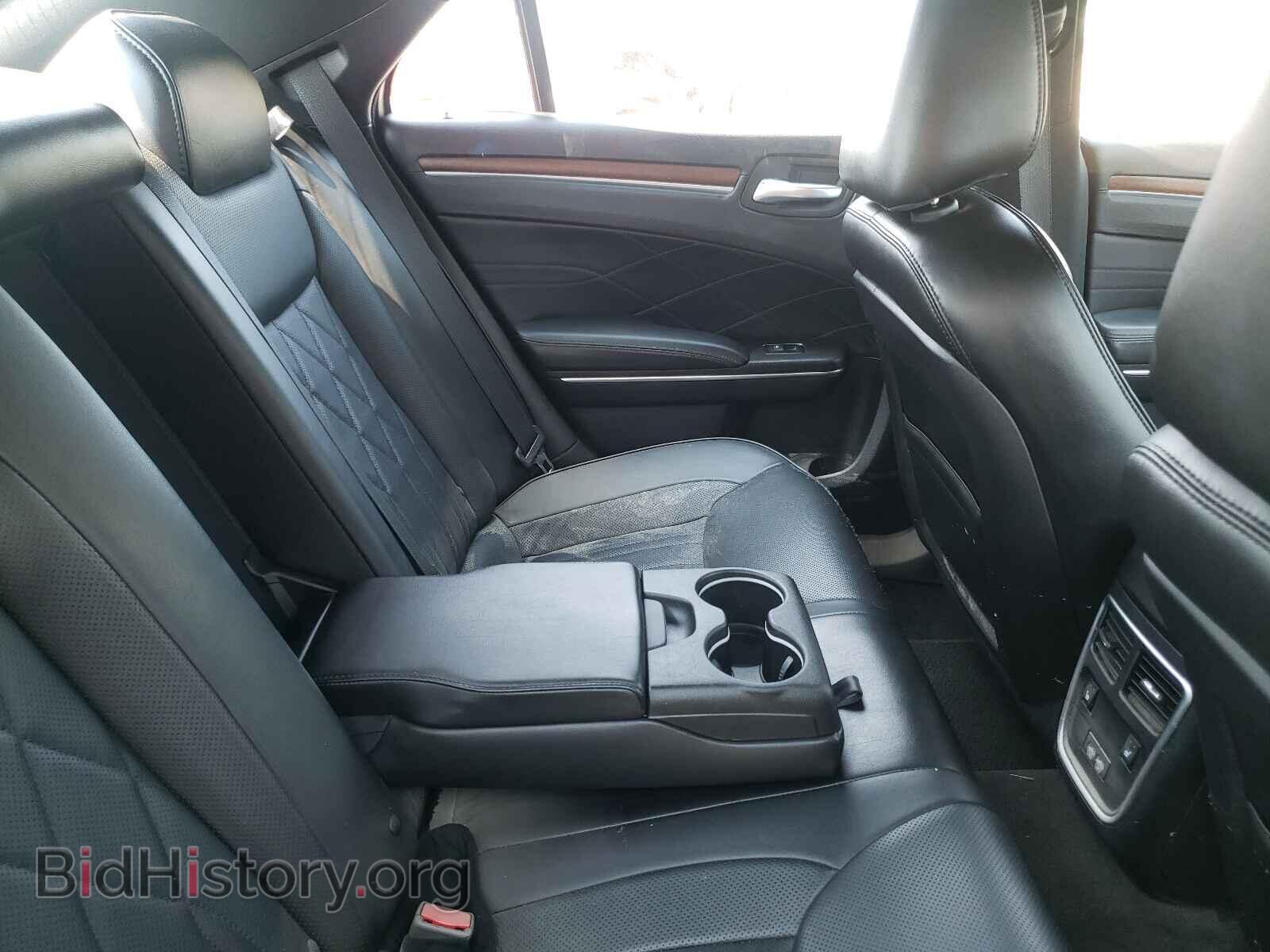 2017 CHRYSLER 300 - VIN: 2C3CCASG7HH500348 - Фото 6