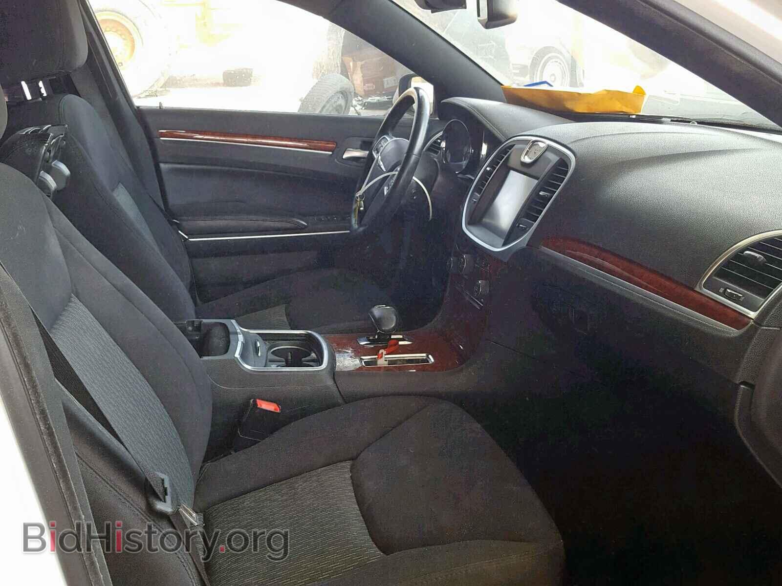 2012 CHRYSLER 300 - VIN: 2C3CCAAG1CH312791 - Фото 5