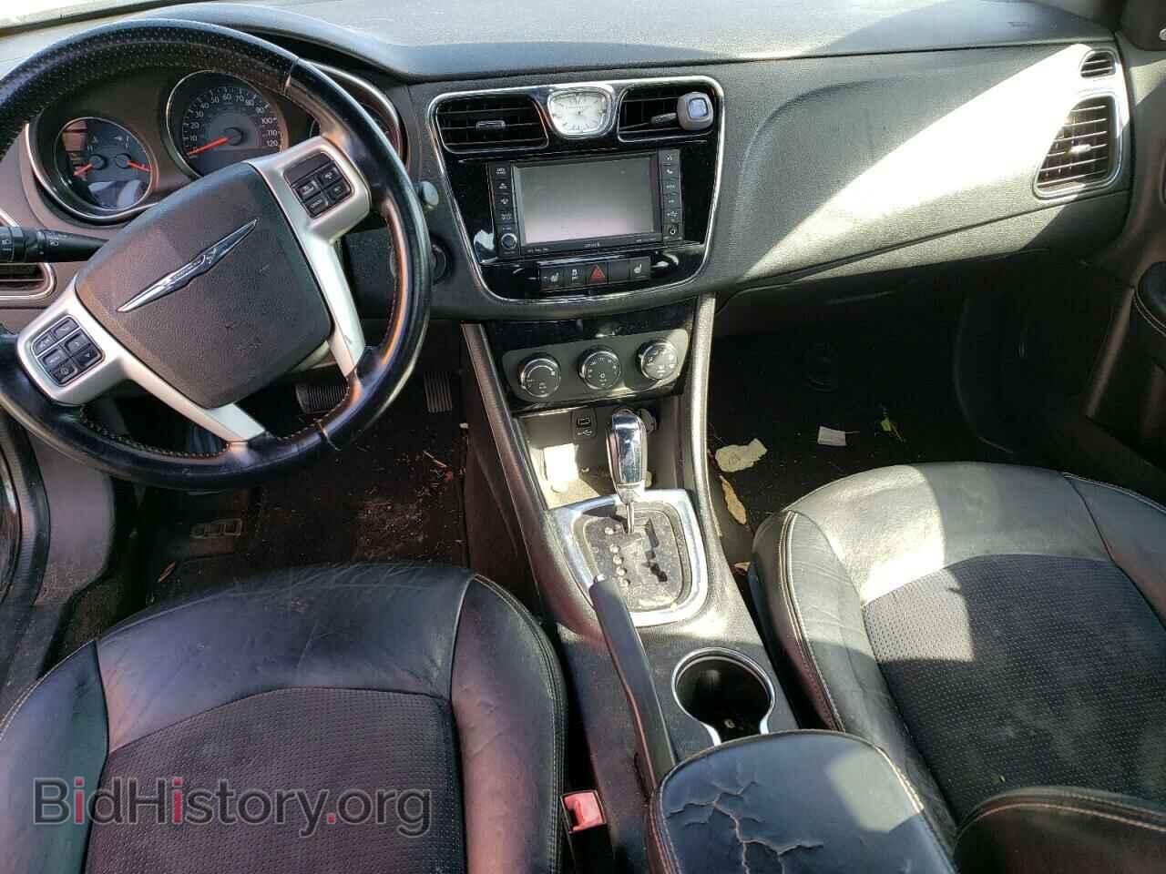 2012 CHRYSLER 200 - VIN: 1C3CCBHG8CN211007 - Фото 8